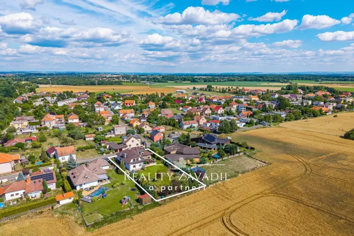 Prodej rodinného domu, Ráby, 475 m2