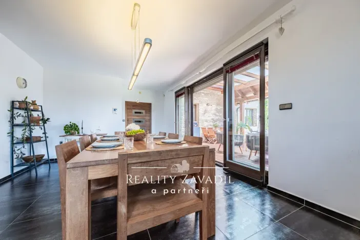 Prodej rodinného domu, Ráby, 475 m2