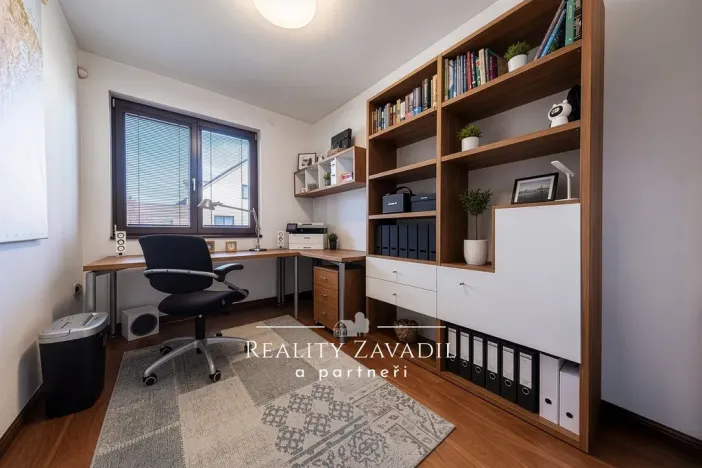 Prodej rodinného domu, Ráby, 475 m2