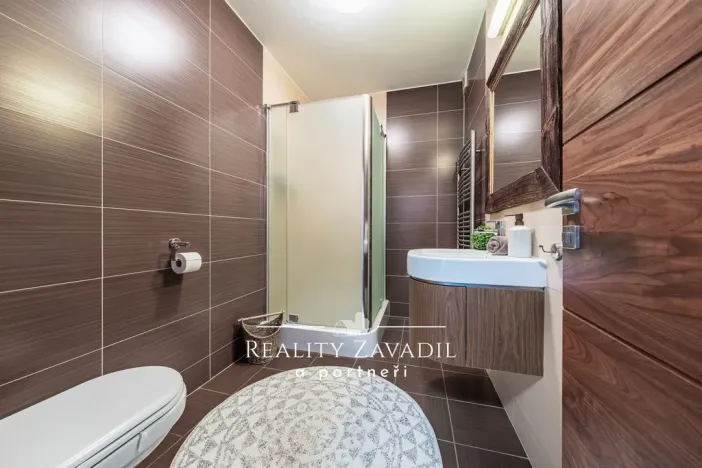 Prodej rodinného domu, Ráby, 475 m2