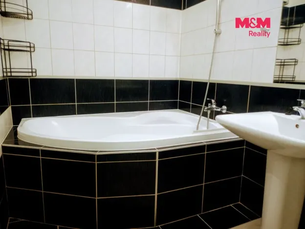 Pronájem bytu 3+kk, Strakonice, Stavbařů, 81 m2