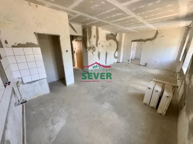 Prodej rodinného domu, Žatec, náměstí Kruhové, 497 m2