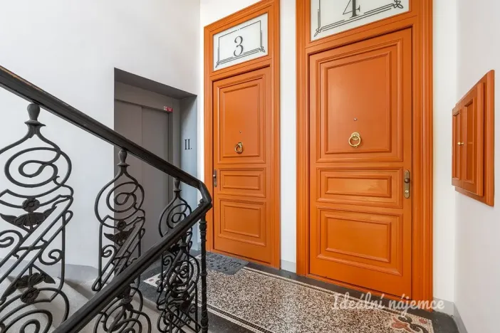 Pronájem bytu 3+kk, Praha - Nové Město, Na Moráni, 94 m2