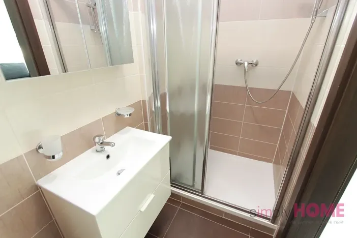 Pronájem bytu 2+kk, Praha - Žižkov, Cimburkova, 46 m2