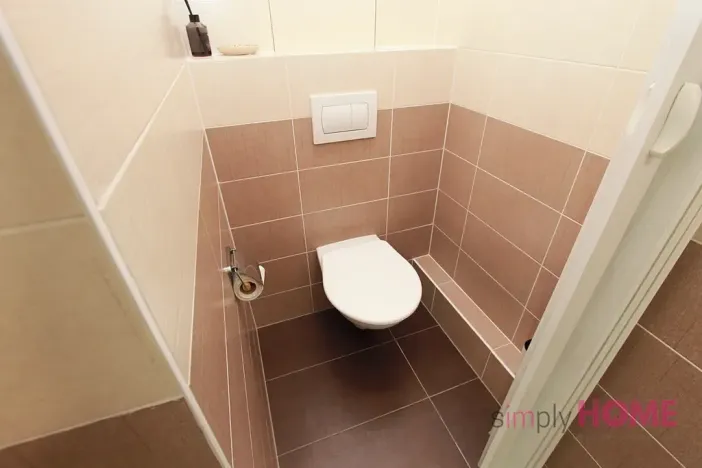 Pronájem bytu 2+kk, Praha - Žižkov, Cimburkova, 46 m2