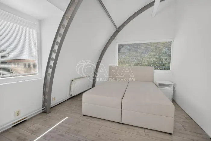 Prodej výrobních prostor, Brno - Medlánky, Turistická, 585 m2