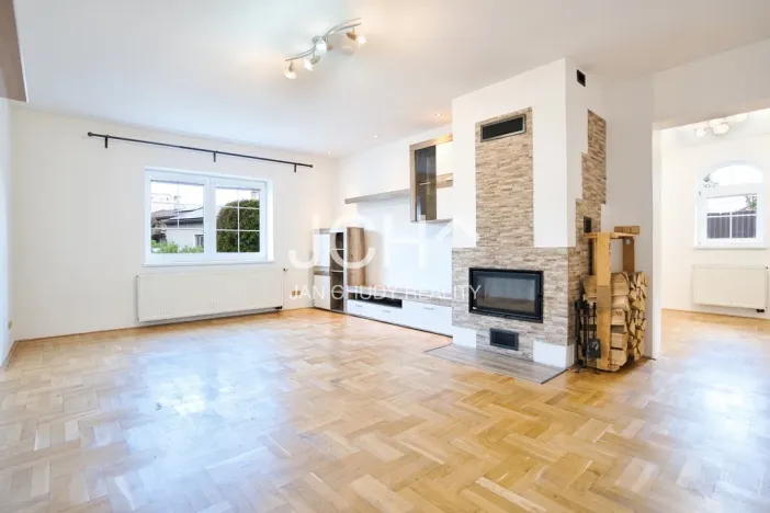 Prodej rodinného domu, Litovel - Nasobůrky, 221 m2