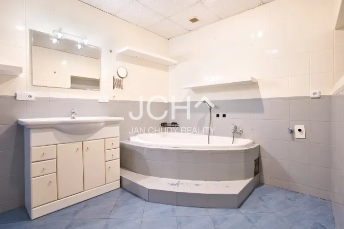 Prodej rodinného domu, Litovel - Nasobůrky, 221 m2