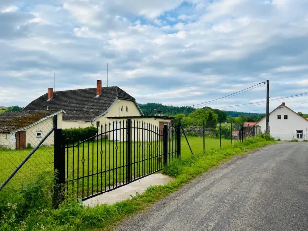 Prodej vícegeneračního domu, Počepice, 180 m2