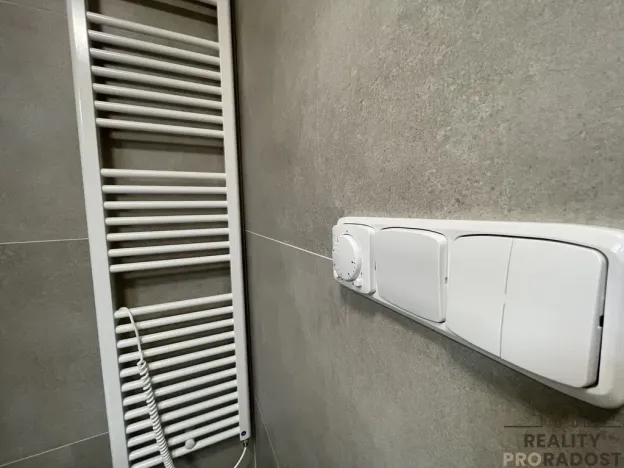 Pronájem bytu 2+kk, Břeclav, Břetislavova, 36 m2
