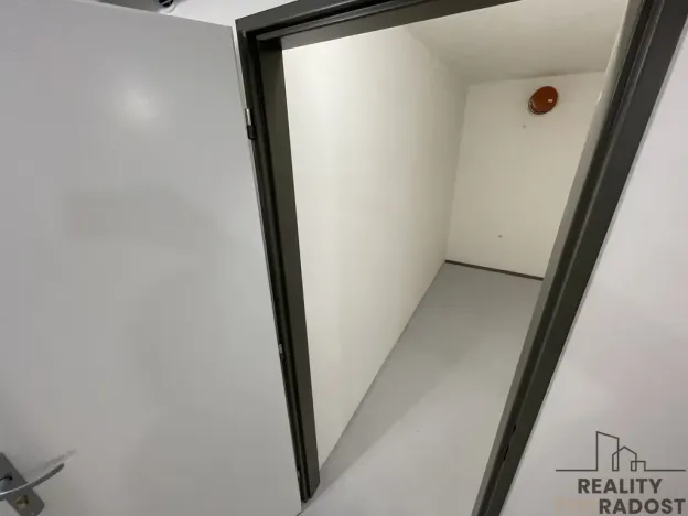 Pronájem bytu 2+kk, Břeclav, Břetislavova, 36 m2