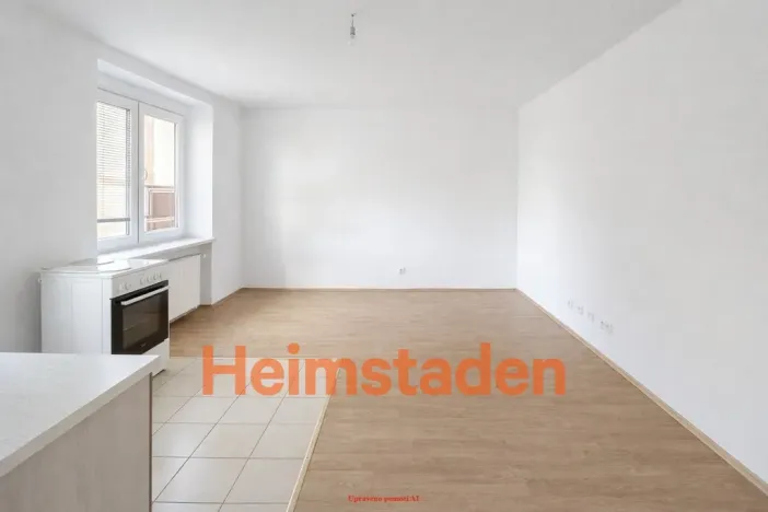 Pronájem bytu 1+kk, Karviná - Nové Město, Brožíkova, 28 m2