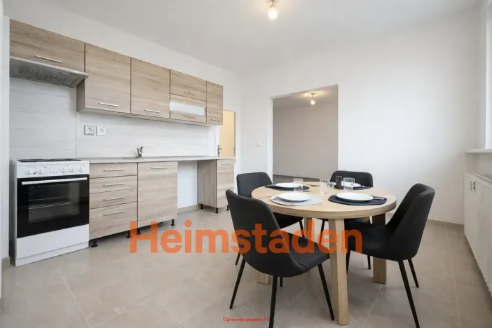Pronájem bytu 1+kk, Karviná - Hranice, Slovenská, 35 m2
