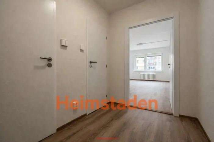 Pronájem bytu 1+kk, Orlová - Lutyně, Masarykova třída, 27 m2