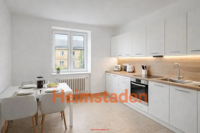 Pronájem bytu 2+1, Ostrava - Poruba, Komenského, 56 m2