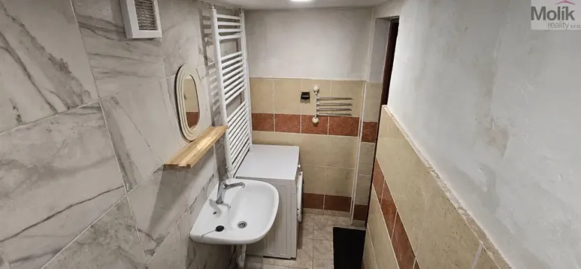 Prodej rodinného domu, Dobkovice, 100 m2