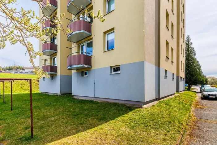 Prodej bytu 3+1, Strakonice, Povážská, 63 m2