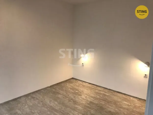 Pronájem bytu 2+kk, Pardubice, Sladkovského, 70 m2