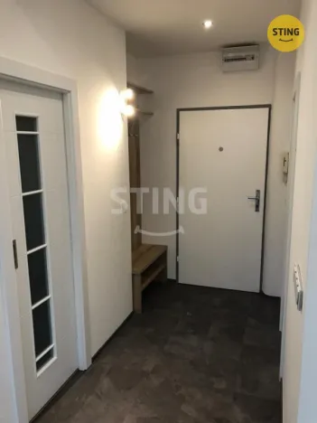 Pronájem bytu 2+kk, Pardubice, Sladkovského, 70 m2
