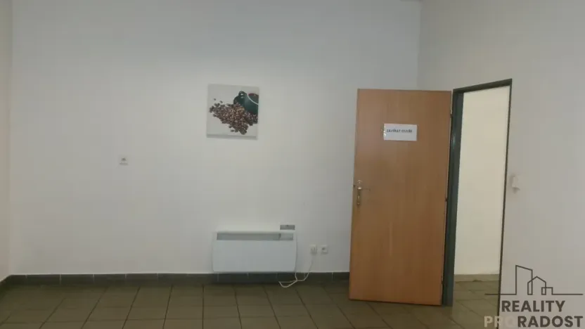 Pronájem skladu, Brno, Cejl, 464 m2