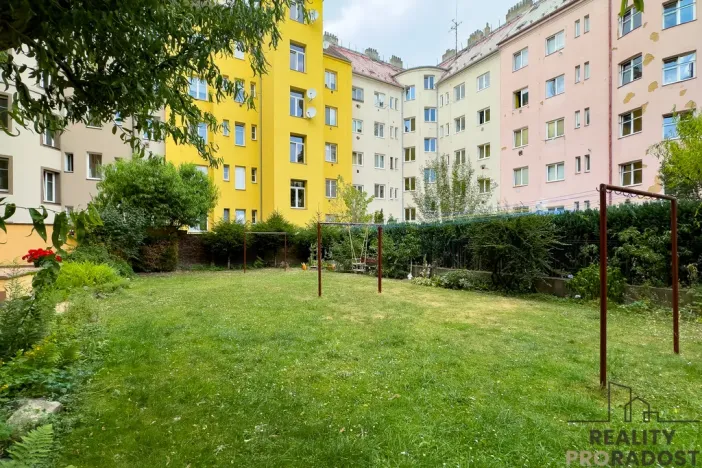 Prodej bytu 2+kk, Plzeň, Božkovská, 55 m2