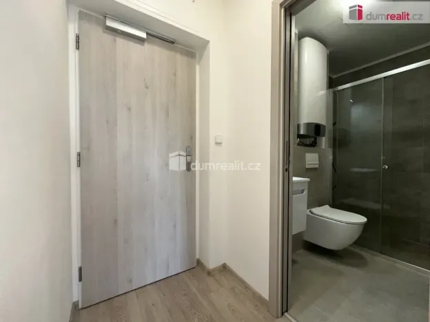 Pronájem bytu 1+kk, Břeclav, Břetislavova, 25 m2