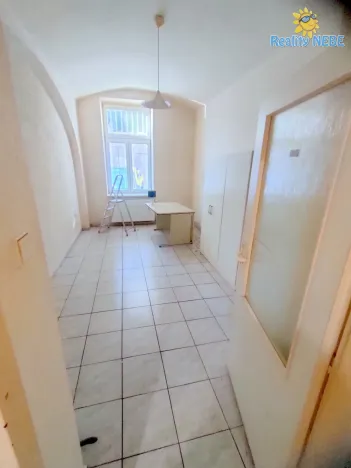 Pronájem bytu 2+kk, Praha - Košíře, Holečkova, 43 m2