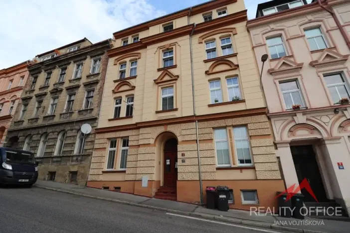 Pronájem bytu 2+kk, Děčín - Děčín II-Nové Město, Příkrá, 45 m2