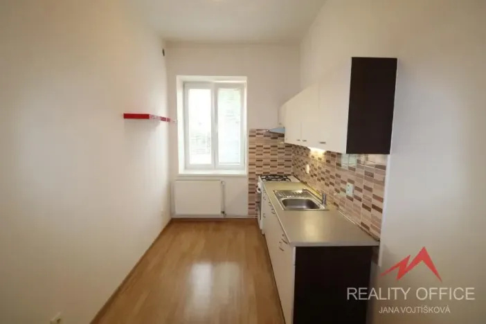 Pronájem bytu 2+kk, Děčín - Děčín II-Nové Město, Příkrá, 45 m2