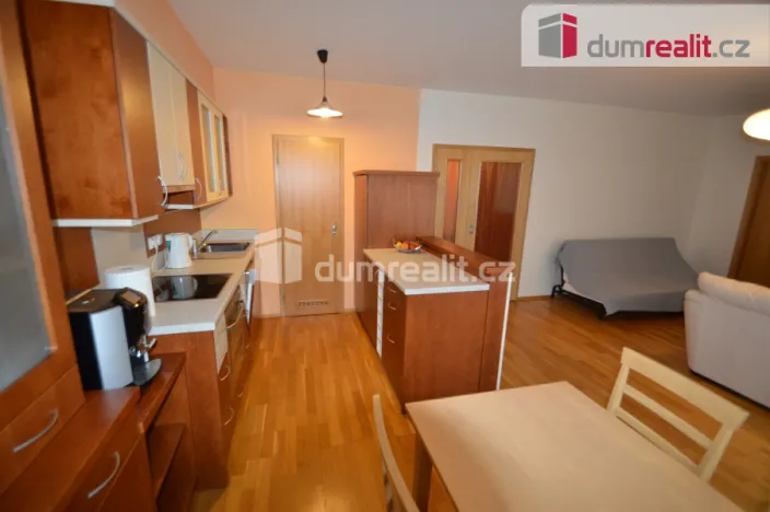 Pronájem bytu 2+kk, Praha - Jinonice, Hlubocká, 64 m2