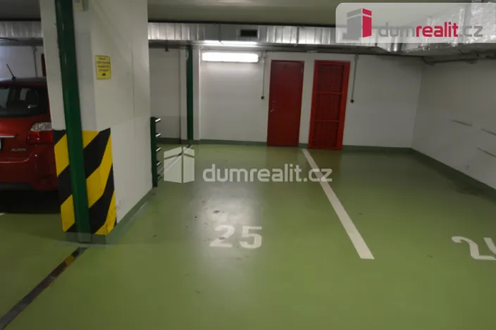 Pronájem bytu 2+kk, Praha - Jinonice, Hlubocká, 64 m2