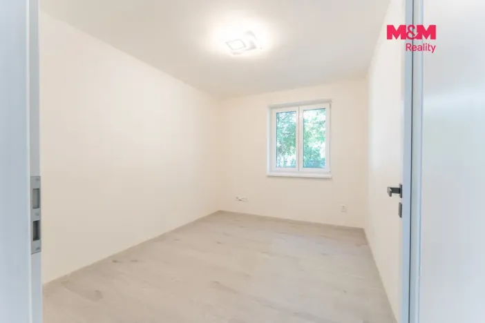 Prodej rodinného domu, Křinec, Zelené náměstí, 83 m2