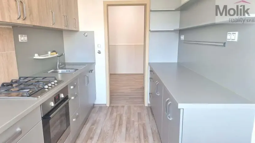 Prodej bytu 4+1, Teplice - Trnovany, Přítkovská, 85 m2