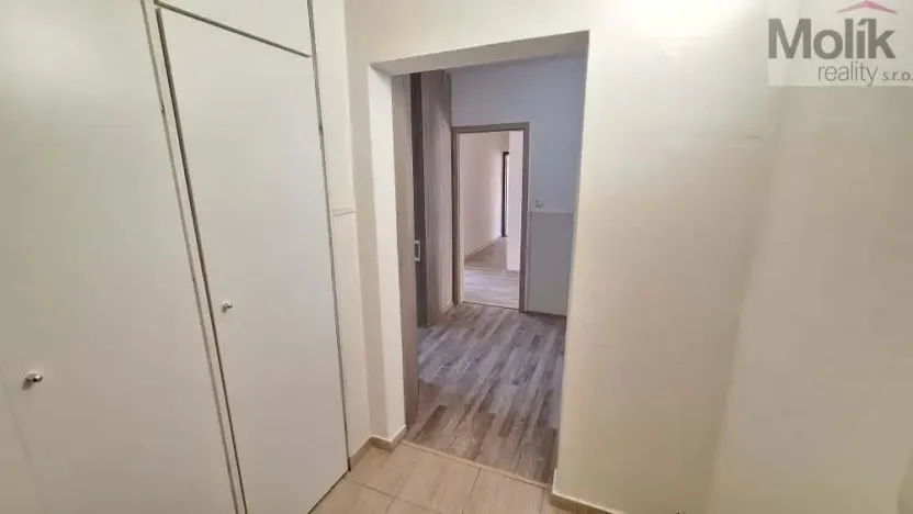 Prodej bytu 4+1, Teplice - Trnovany, Přítkovská, 85 m2