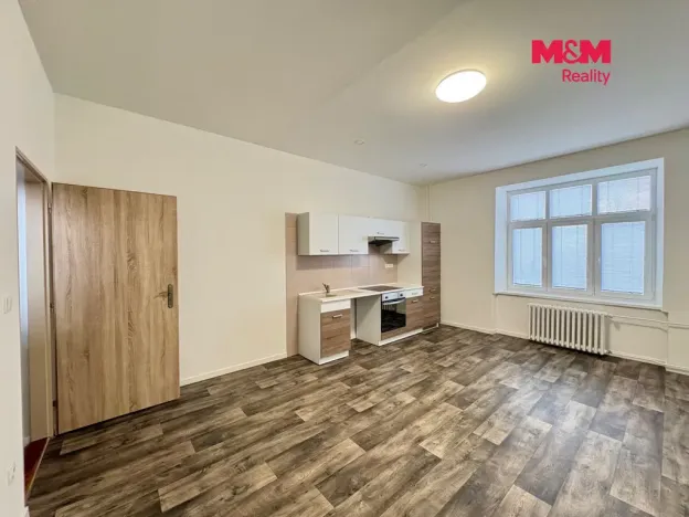 Pronájem bytu 2+kk, Krnov - Pod Bezručovým vrchem, Petrovická, 57 m2