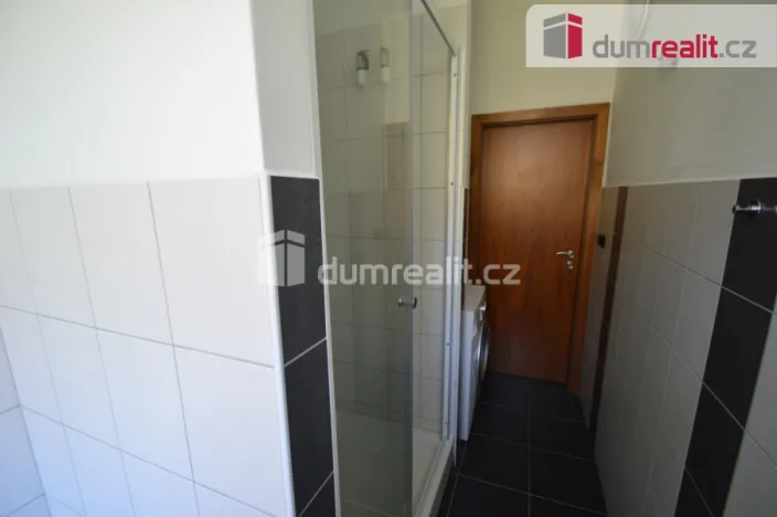 Pronájem bytu 2+kk, Praha - Vršovice, Kišiněvská, 53 m2