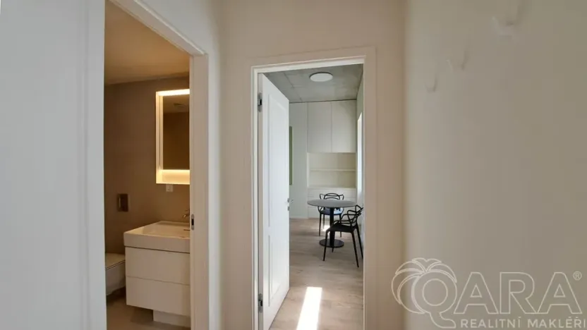 Pronájem bytu 2+kk, Praha - Nusle, Boleslavova, 43 m2