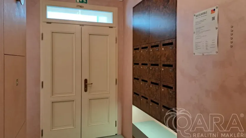 Pronájem bytu 2+kk, Praha - Nusle, Boleslavova, 43 m2