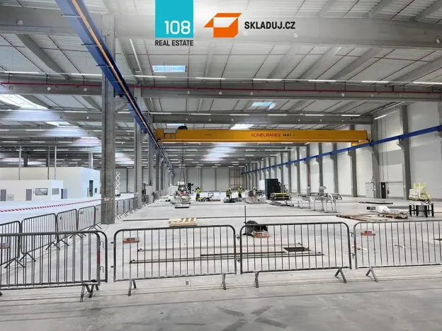 Pronájem skladu, Nymburk, 30000 m2