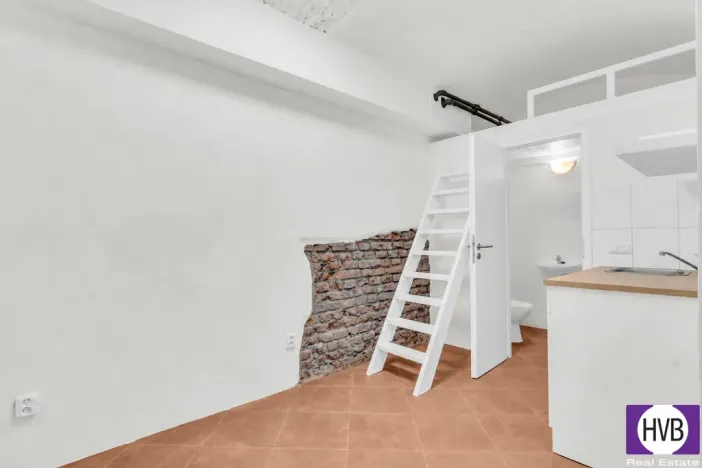 Prodej bytu 1+kk, Praha, Jagellonská, 16 m2
