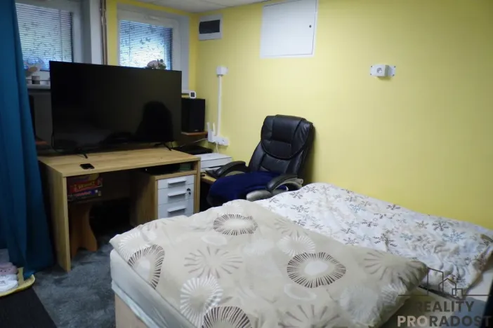 Pronájem bytu 1+kk, Ústí nad Labem, Chotkova, 35 m2