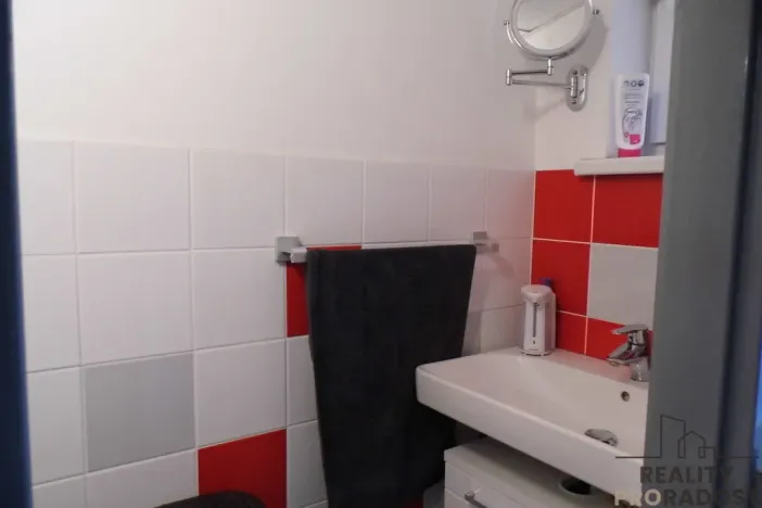 Pronájem bytu 1+kk, Ústí nad Labem, Chotkova, 35 m2