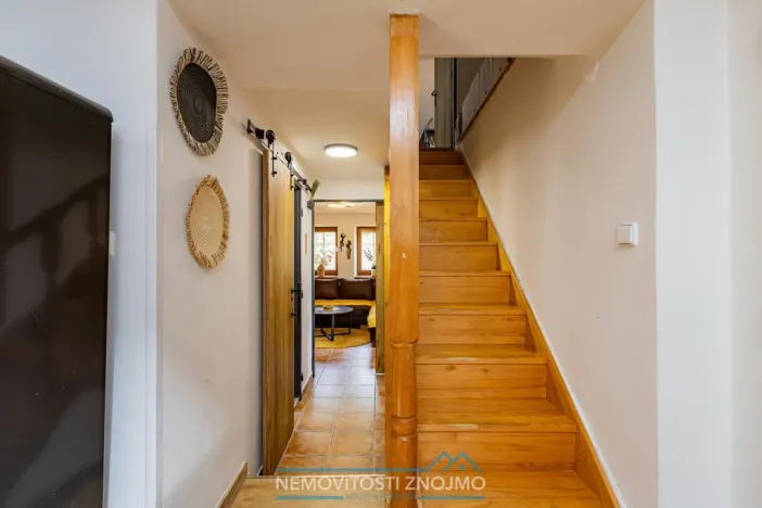 Prodej rodinného domu, Hluboké Mašůvky, 80 m2