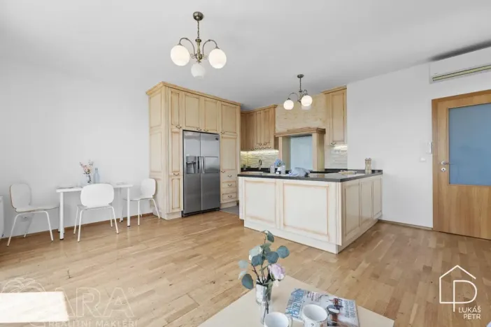 Prodej bytu 3+kk, Praha - Ďáblice, Ďáblická, 82 m2