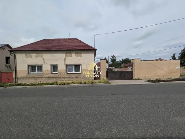 Prodej rodinného domu, Chrást, 206 m2