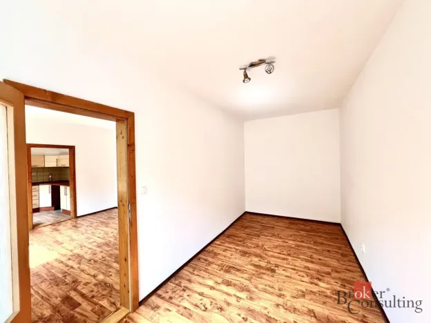 Pronájem bytu 2+1, Hradec nad Moravicí - Žimrovice, Hradecká, 44 m2