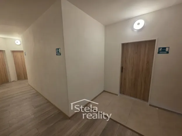Pronájem bytu 1+kk, Krnov, Bruntálská, 45 m2