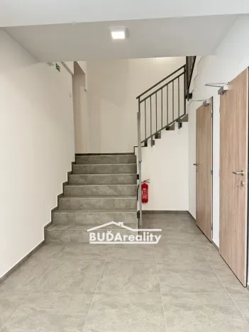 Pronájem bytu 2+kk, Otrokovice, tř. Osvobození, 40 m2