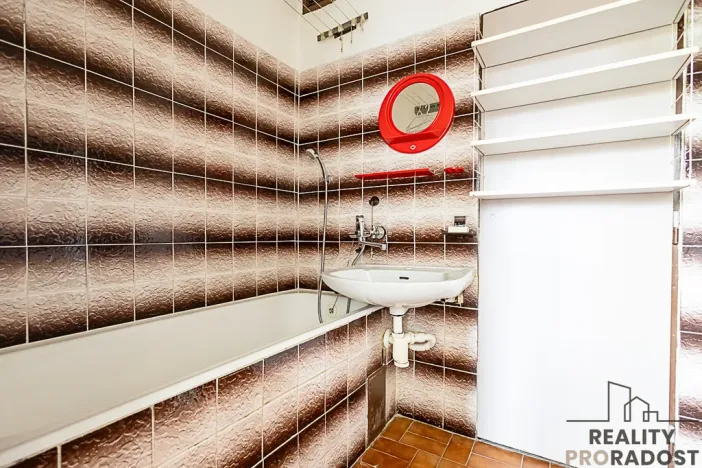 Prodej bytu 3+1, Praha, Hvozdíková, 75 m2