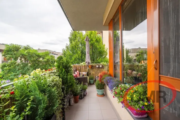 Prodej bytu 2+kk, Praha, Pickova, 52 m2